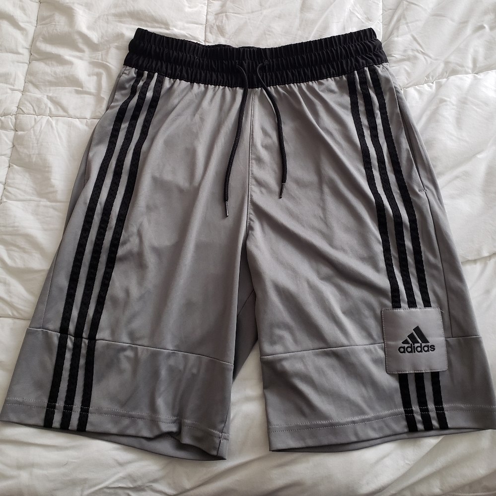 🏀 Adidas Basketball Shorts 🏀